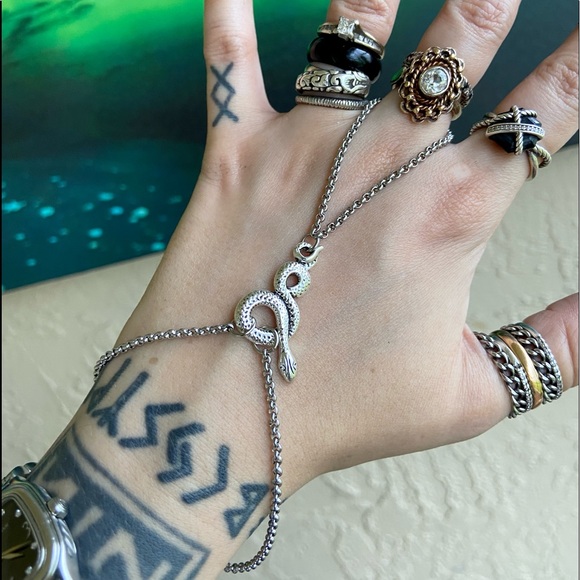 π΄ SALE ! red dot items are 2 for $25 . Bundle more than 3 and its $10 each π - Picture 8 of 15